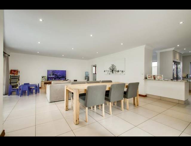 4 BEDROOM PROPERTY TO RENT IN BROADACRES